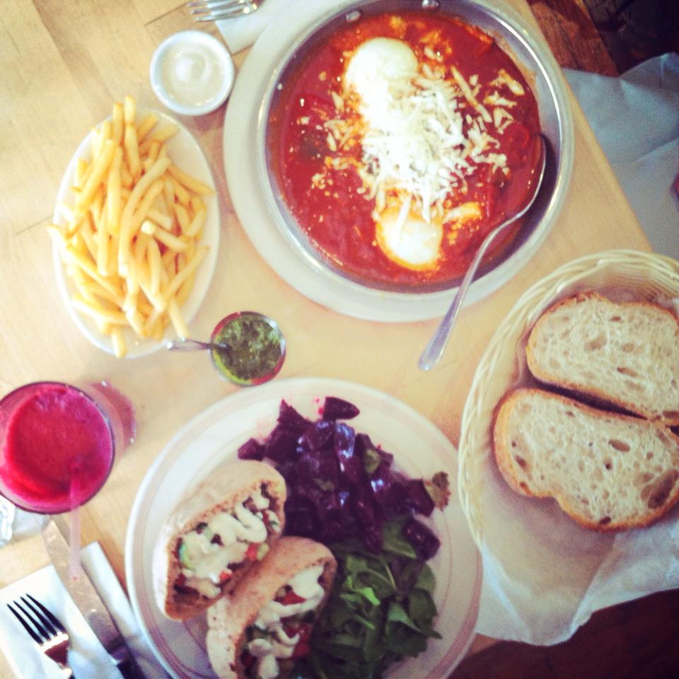 10665138_800613643292308_4348341806407880649_n